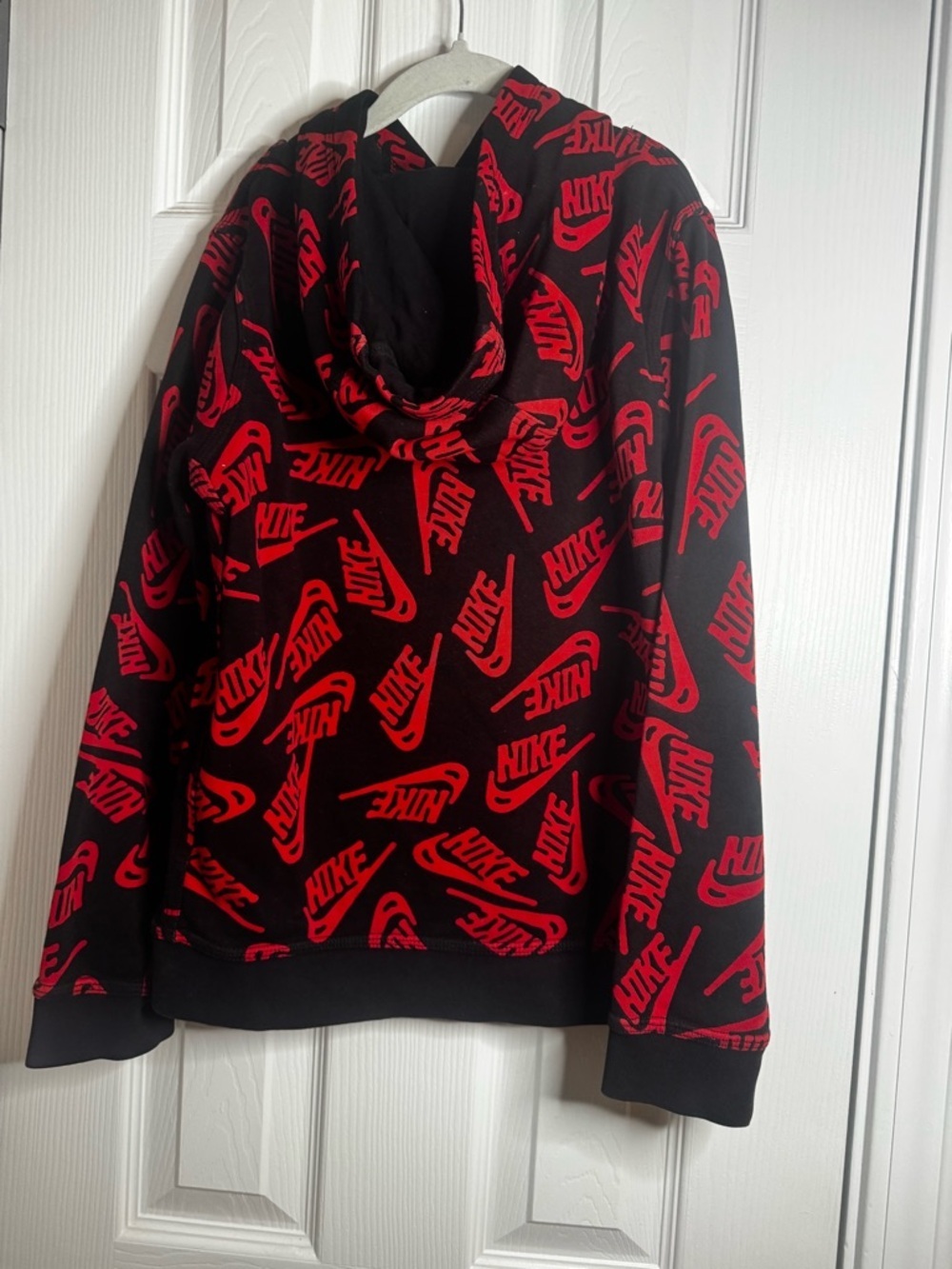 EUC Boys Nike Black Hoodie with Red Swoosh Logo Print Size Medium - Picture 6 of 6